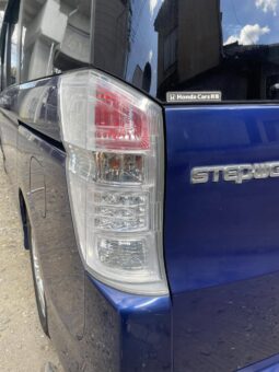 
										Honda Stepwgn Spada 2012 full									
