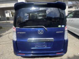 
										Honda Stepwgn Spada 2012 full									