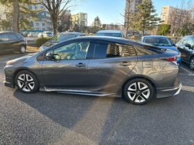 Toyota CH-R HYBRID 2016
