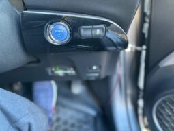 
										Toyota CH-R HYBRID 2016 full									