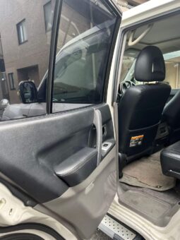 
										Mitsubishi Pajero 2001 full									