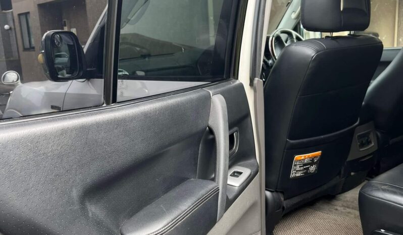 
								Mitsubishi Pajero 2001 full									