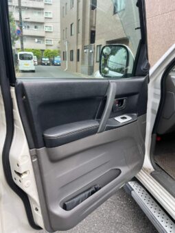 
										Mitsubishi Pajero 2001 full									