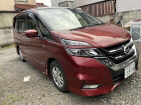 Nissan Serena 2017