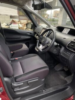 
										Nissan Serena 2017 full									