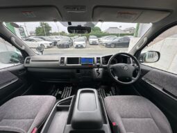
										Toyota Hiace Wagon GL 2010 full									