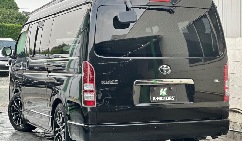 
								Toyota Hiace Wagon GL 2010 full									