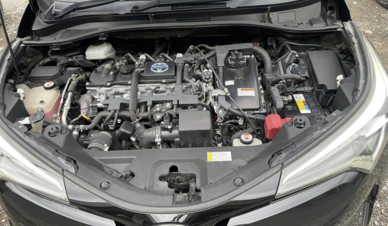 
								Toyota CH-R HYBRID 2017 full									