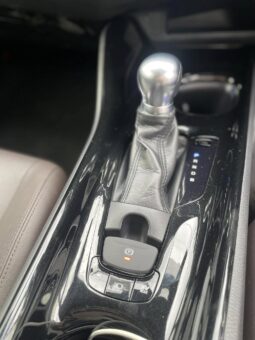 
										Toyota CH-R HYBRID 2017 full									