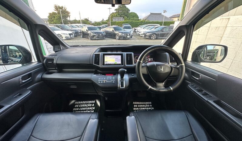 
								Honda Stepwgn Spada Z (2010 – H22) full									