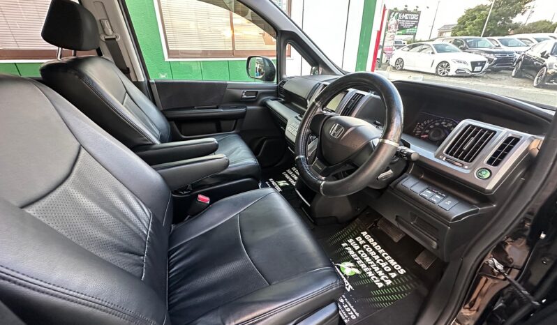 
								Honda Stepwgn Spada Z (2010 – H22) full									
