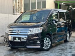 
										Honda Stepwgn Spada Z (2010 – H22) full									