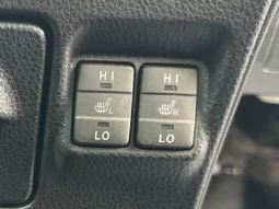 
										2019 Toyota Esquire Hybrid Gi – Premium Package full									