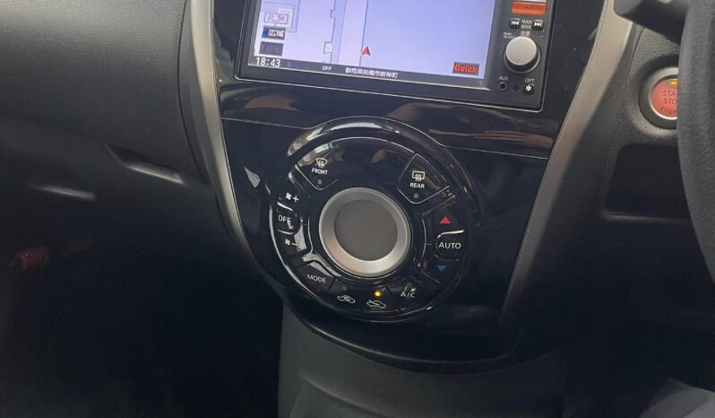 
								Nissan Note 2013 full									