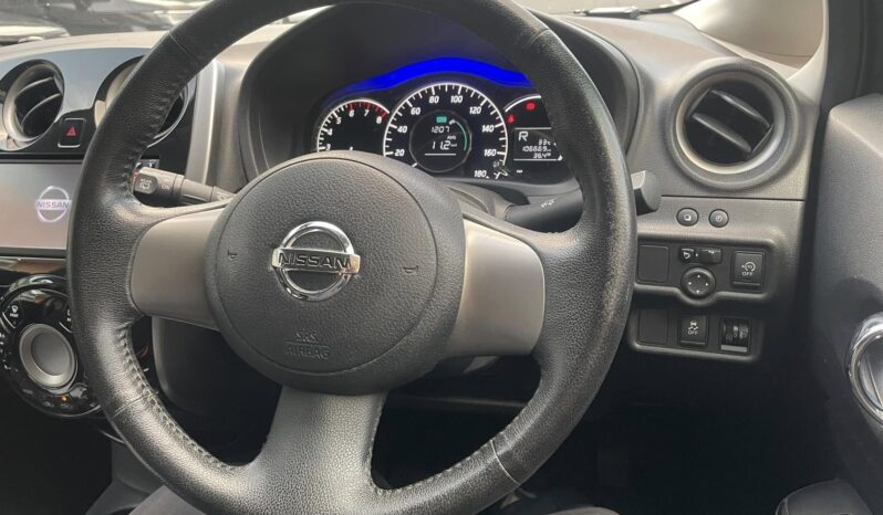 
								Nissan Note 2013 full									
