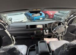 
										BRAND NEW Toyota Hiace Commuter 2025 full									