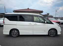 
										Nissan Serena Highway STAR　Vselection full									