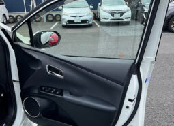 
										Toyota Prius Ａ Touring Selection full									