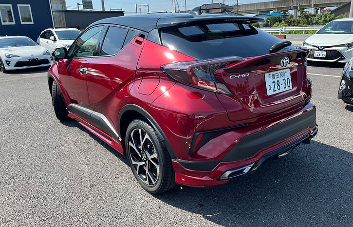 
								TOYOTA C-HR G LED edition 2018 full									