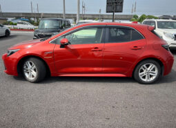 
										Toyota Corolla Sport Hybrid full									