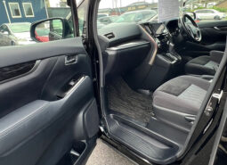 
										Toyota Vellfire Z full									