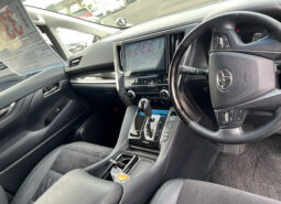 
										Toyota Vellfire Z G-edition full									