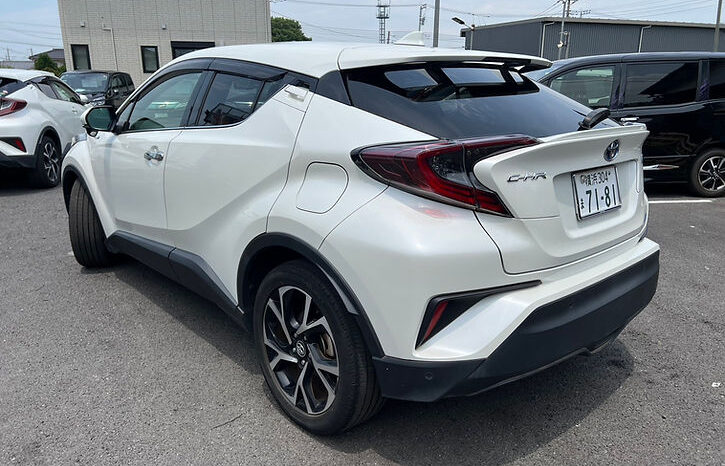 
								TOYOTA C-HR G LEDedition safetysense full									