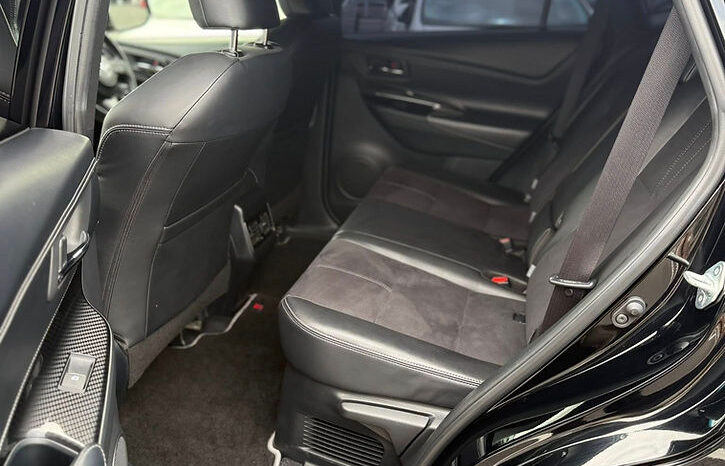 
								Toyota Harrier Elegance GRsports full									