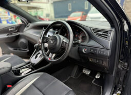 
										Toyota Harrier Elegance GRsports full									