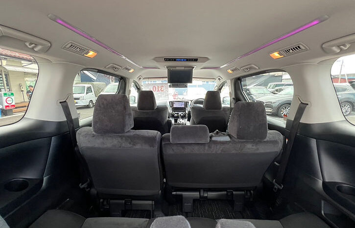 
								Toyota Vellfire Z full									