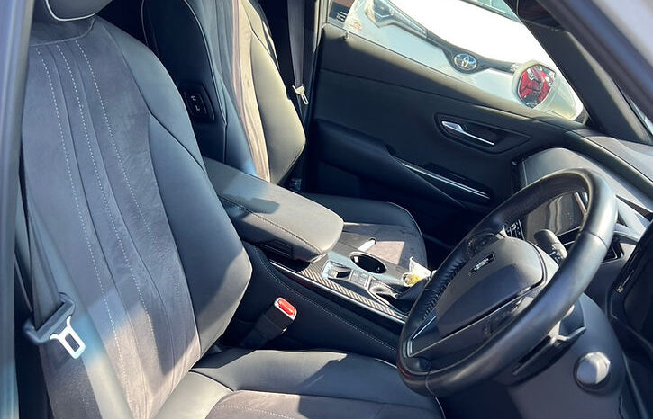 
								Toyota Crown RS advance 2019 full									