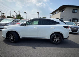 
										Toyota Harrier Premium style Noir full									