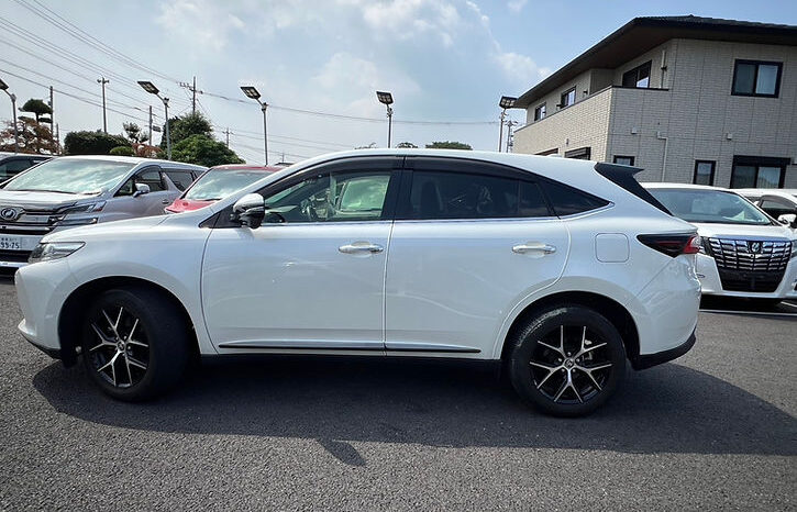 
								Toyota Harrier Premium style Noir full									