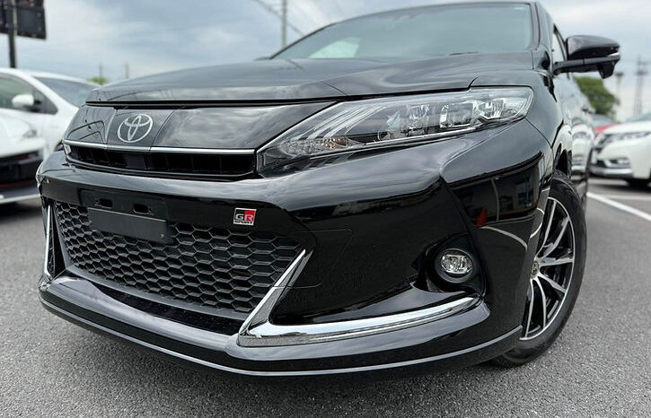 
								Toyota Harrier Elegance GRsports full									