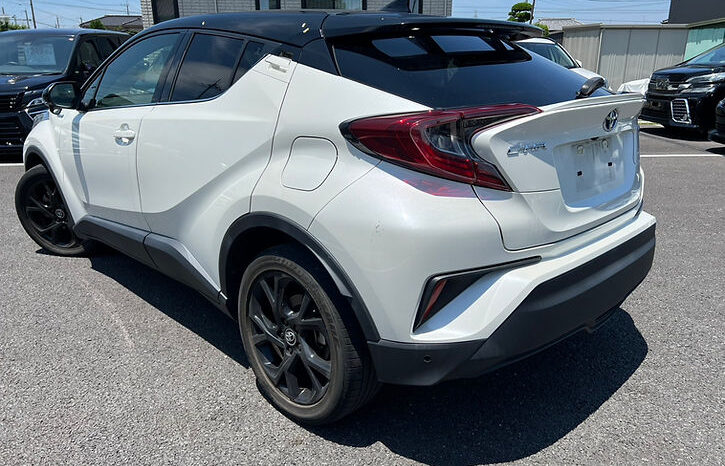 
								TOYOTA C-HR G Mode Nero full									