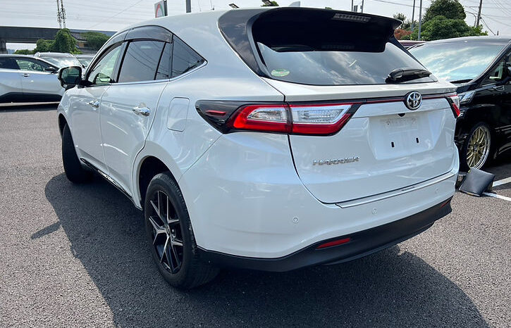 
								Toyota Harrier Premium style Noir full									