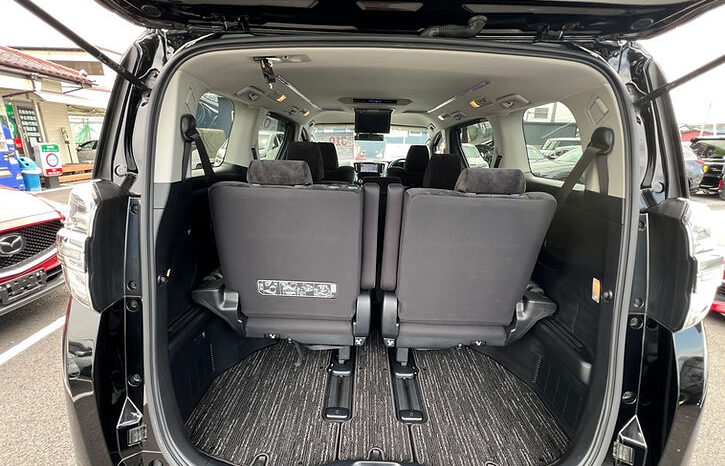 
								Toyota Vellfire Z full									