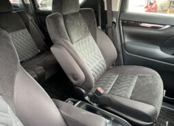 
										Toyota Vellfire Z full									