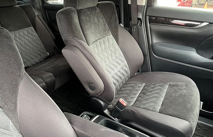 
								Toyota Vellfire Z full									