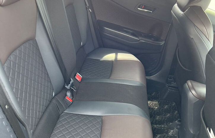 
								TOYOTA C-HR G LEDedition safetysense full									