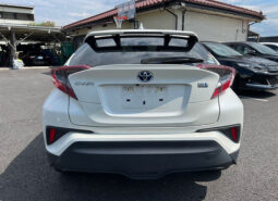 
										TOYOTA C-HR G full									