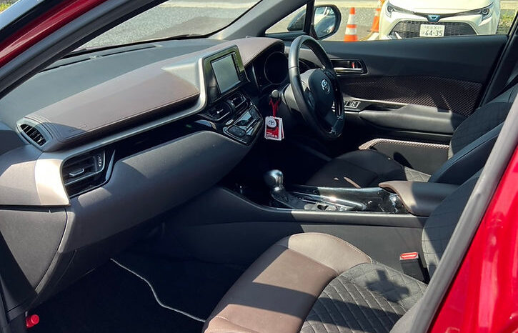 
								TOYOTA C-HR G LED edition 2018 full									