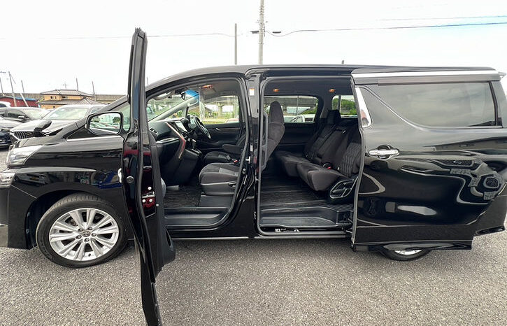 
								Toyota Vellfire Z full									