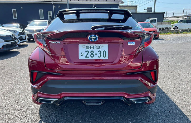 
								TOYOTA C-HR G LED edition 2018 full									