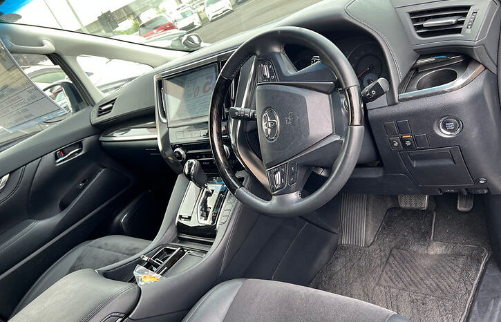 
								Toyota Vellfire Z G-edition full									