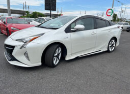 
										Toyota Prius Ａ Touring Selection full									