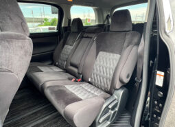 
										Toyota Vellfire Z full									