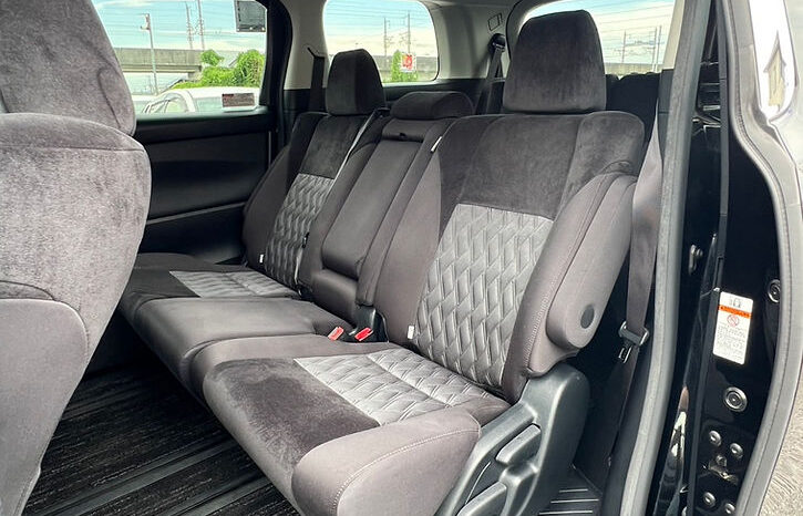 
								Toyota Vellfire Z full									