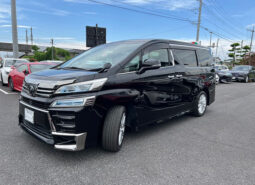 
										Toyota Vellfire Z full									