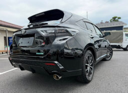
										Toyota Harrier Elegance GRsports full									